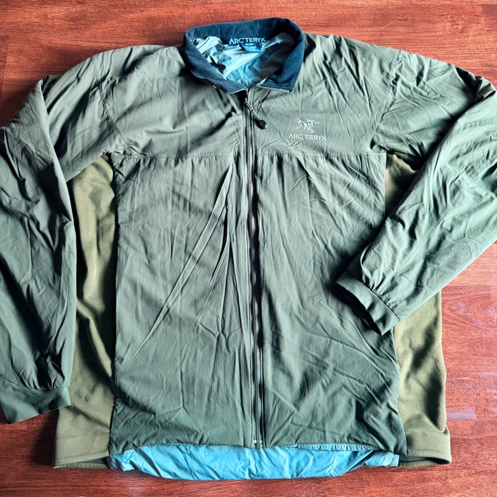 Arcteryx Atom Mens XL Full Zip Lightweight Hybrid Jacket Olive Green Bird Logo